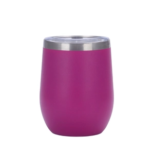 Close-up of a 12oz wine tumbler in purple finish with clear lid and steel rim