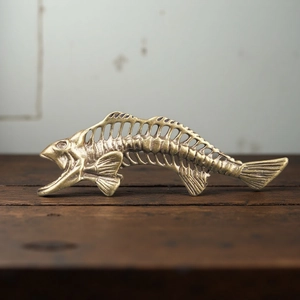 Vintage Fish Bone Skeleton Keychain Pendant Alloy Brass Retro Punk Gothic Desktop Ornament Accessory