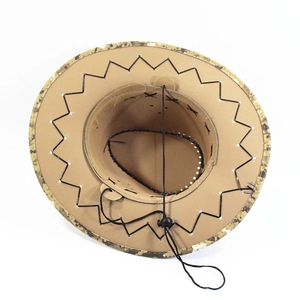 Vue intérieure du chapeau de cowboy camouflage avec motif numérique et mentonnière