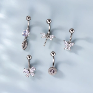 Set di 5 piercing per ombelico in acciaio con farfalla, libellula e zirconi cubici