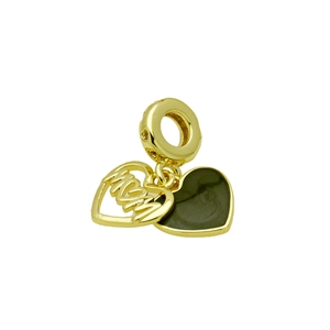Detail of gold mom heart charm with black enamel heart pendant for jewelry bracelet