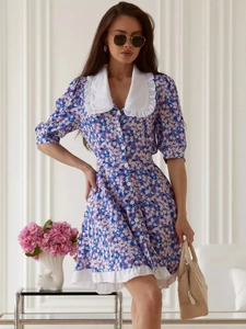 Vintage floral summer dress with purple pattern and contrast Peter Pan collar