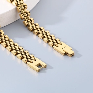 Polished 10mm golden stainless steel five-link watch chain necklace with folding clasp