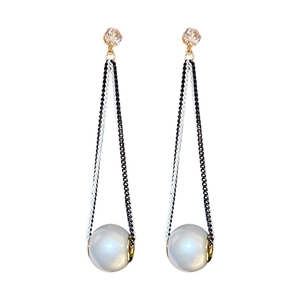 Elegant zircon tassel earrings with white pearls and long bi-color chains for women