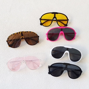 Kids Sunglasses Retro Oversized Shield Goggles UV Protection PC Frame Resin Lens For Boys Girls Outdoor Sports Cycling