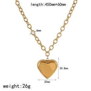 Detail view of 18k gold plated heart pendant necklace with dimensions and weight data