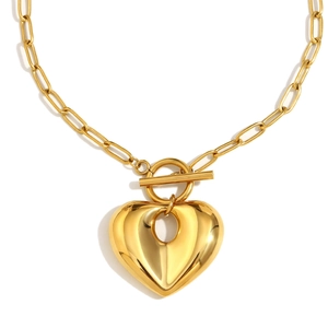 Collana vintage in acciaio inossidabile placcato oro 18K con pendente cuore e chiusura a T
