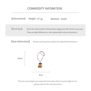 Size specifications for the irregular acrylic block pendant necklace with 90cm rope length