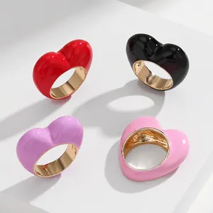 Heart Shaped Chunky Ring Zinc Alloy Enamel 3D Cute Fashionable Jewelry Accessory Valentine Gift Women Men