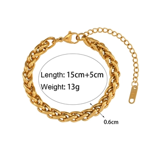 Detailed view of 6mm gold-plated basket chain with 18K hallmark and size measurements