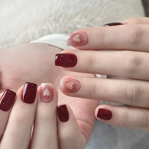Press On Nails Glossy Wine Red Gradient Blush Design White Heart Pattern Short Square Artificial False Nails For Women Daily Decor