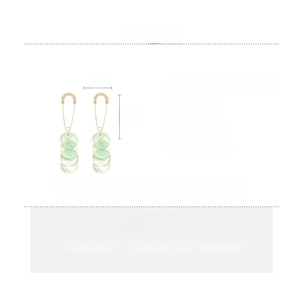Detailed size chart for geometric shell earrings showing dimensions of 9.2cm by 2cm