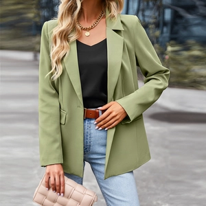 Women's green short-sleeve casual blazer with notched lapels and patchwork design