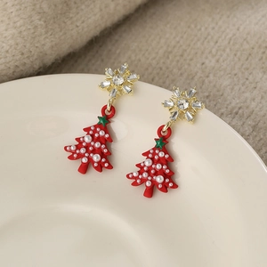 Christmas tree and snowflake earrings with pearls and red enamel in gold-plated finish