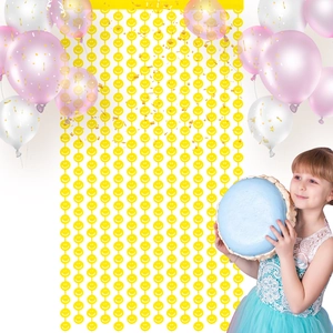 Set decorativo per feste con tenda a frange gialla smiley e palloncini colorati festivi
