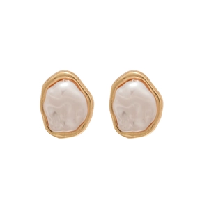 French retro irregular baroque pearl ear clips in champagne gold for non-pierced ears