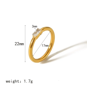Macro view of 18K gold stainless steel ring with zircon including dimension measurements