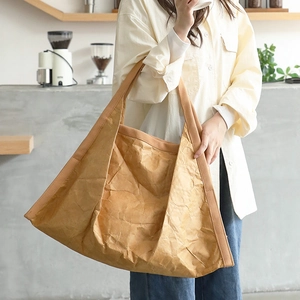 Retro crinkled paper texture handbag in brown with durable fabric handle and large capacity