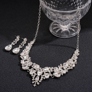 Elegant silver-tone jewelry set with pear-shaped rhinestones for weddings and galas