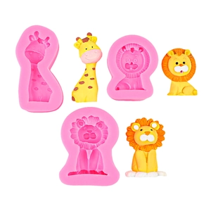 3D cartoon animal silicone molds featuring giraffe and lion shapes for DIY cake toppers