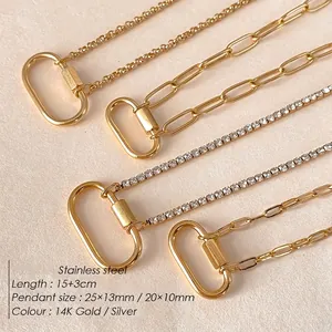 Bracciali dorati in acciaio inossidabile con ciondoli a conchiglia e catene tennis