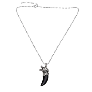 Collana vintage testa di drago con pendente a corno nero e catena a sfere d'argento