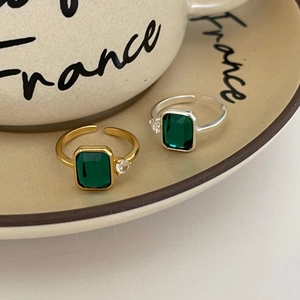 925 Sterling Silver Ring Emerald Green Gemstone Rectangular Emerald Cut Retro Minimalist Adjustable Open Ring For Women