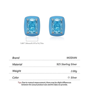 Boucles d'oreilles en argent 925 avec zircons bleu ciel de 5x7mm au design minimaliste