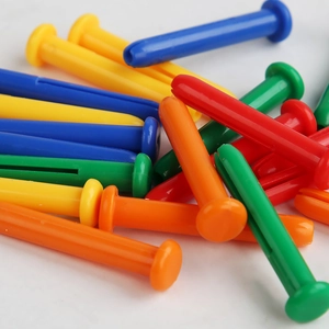 Colorful plastic peg set for wooden pounding bench toy to improve hand-eye coordination