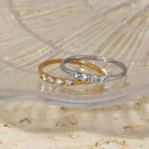Exquisite 316 stainless steel rings in gold and silver finish with five zircon stones