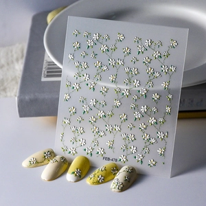 5D Geprägte Nagelkunst-Aufkleber Selbstklebend Langlebig Blumen-Spitzen-Designs Für DIY Maniküre Damen Nageldekoration