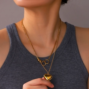 Double-layer 18K gold plated stainless steel necklace with 3D heart pendant for women