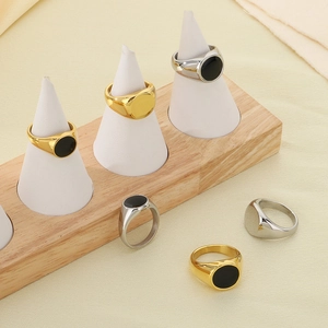 Chevalières polies en acier inoxydable plaqué or 18K et argent avec incrustation résine