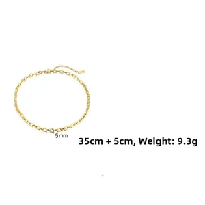 Dettaglio collana a catena dorata con specifiche: lunghezza 35cm e larghezza 5mm
