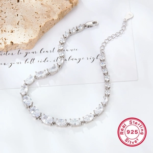Elegant S925 sterling silver bracelet with oval-cut cubic zirconia and polished finish