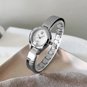 Elegant silver quartz watch for women with white dial and bracelet-style metal band