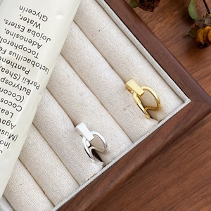 Minimalist S925 sterling silver geometric U-shaped rings in gold and silver finishes