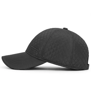 Berretto da baseball invernale da uomo con paraorecchie e ricamo SPORT grigio