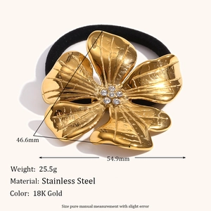 Élastique à cheveux fleur en acier doré 18K avec strass et dimensions précises