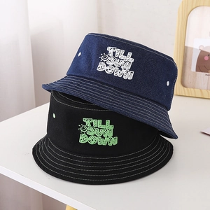 Kinder Fischerhüte aus Denim in Navy und Schwarz mit Till Sun Down Stickerei