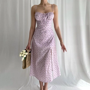Floral spaghetti strap dress with slit in lilac purple for a French summer look