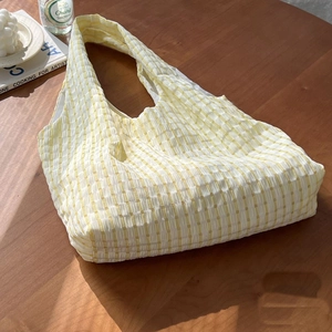 Yellow checkered seersucker tote bag soft shoulder casual cloth handbag aesthetic detail