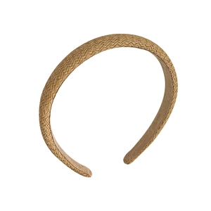 Handmade woven straw headband for women in beige featuring a minimalist thin design