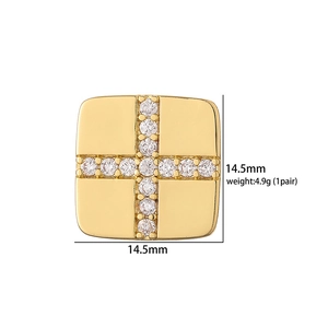 Detail of square gold earrings with crystal cross, 14.5mm size, weighing 4.9g per pair