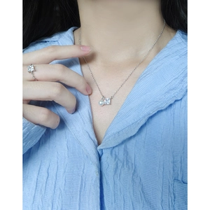 S925 Sterling silver necklace with square zircon and pearl pendant worn on neck