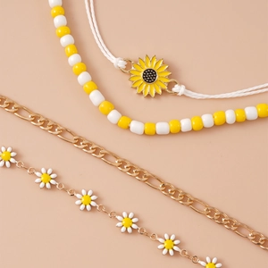Colorful daisy flower bracelet set with sunflower charms and gold chains for women