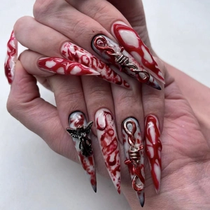 Halloween Extra Long Stiletto Press On Nails With 3D Metal Charms Blood Splatter Gothic Horror Style For Women