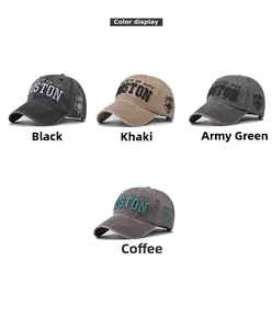 Détails des broderies Boston et des badges vintage sur des casquettes en coton délavé