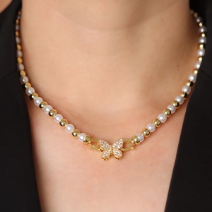 Elegant Artificial Pearl And Gold Copper Beads Necklace With Butterfly Heart Bowknot Rhinestone Pendant For Women Fashion Jewelry