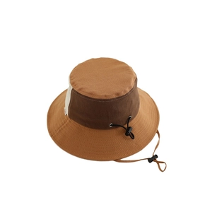 Kids retro color-block bucket hat with wide brim and adjustable chin strap for outdoors